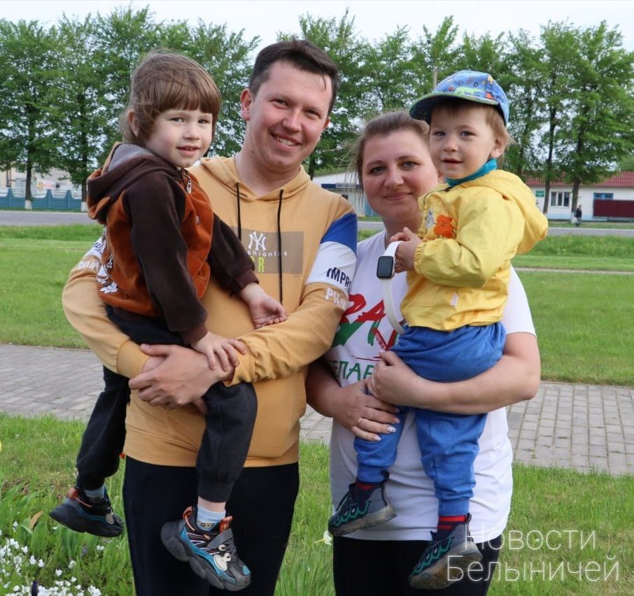 v_den_semii_1